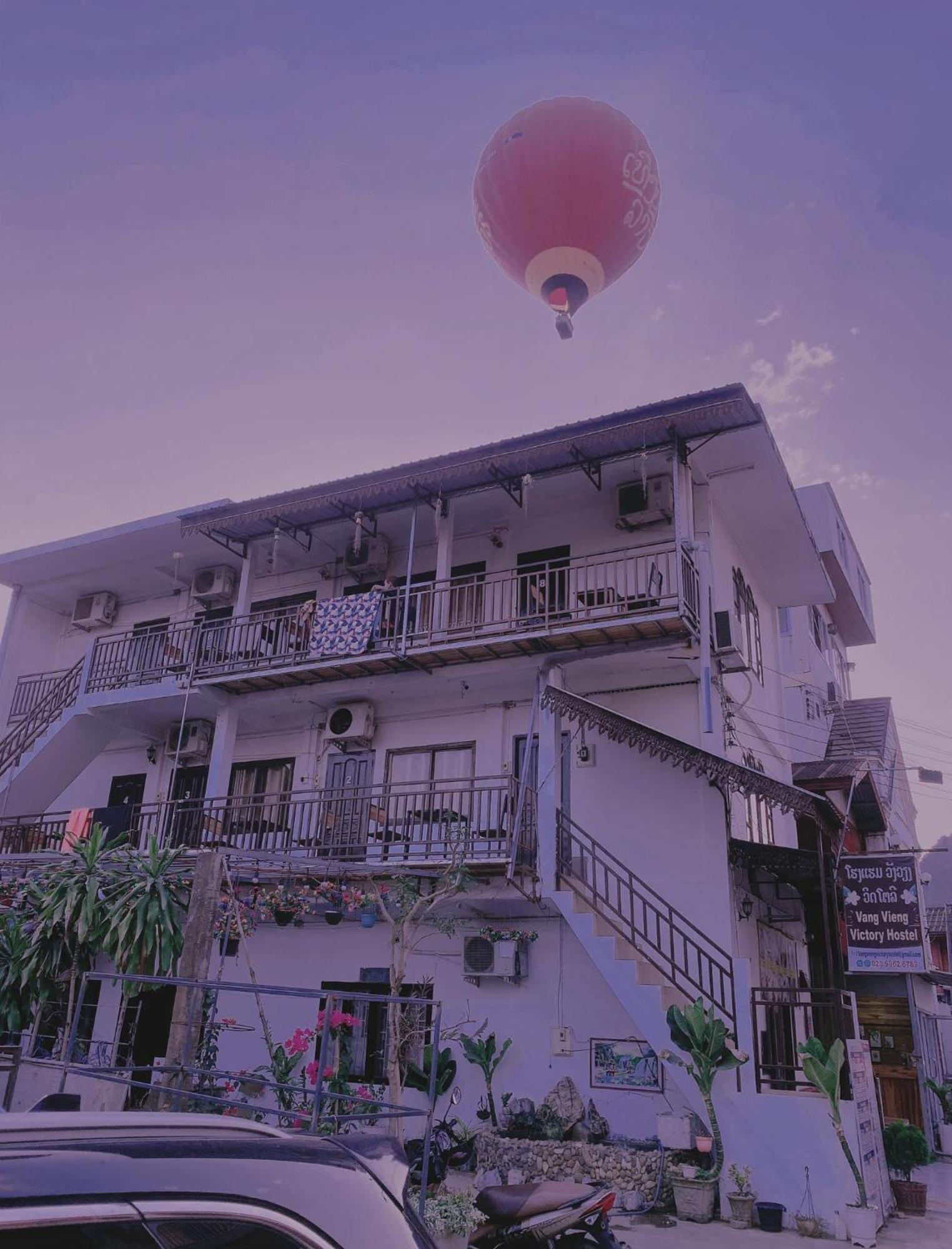 Vang Vieng Victory Hostel מראה חיצוני תמונה