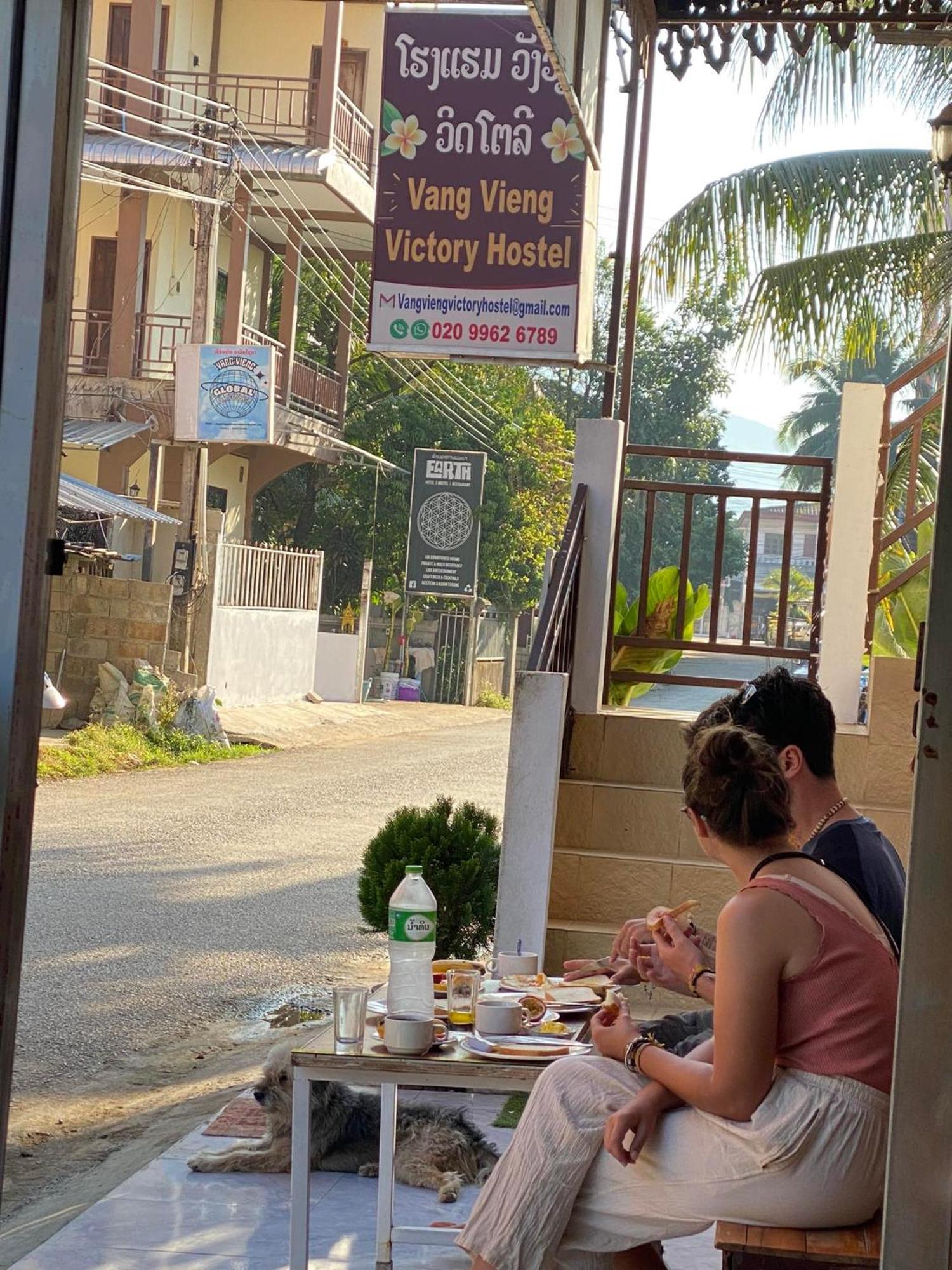 Vang Vieng Victory Hostel מראה חיצוני תמונה