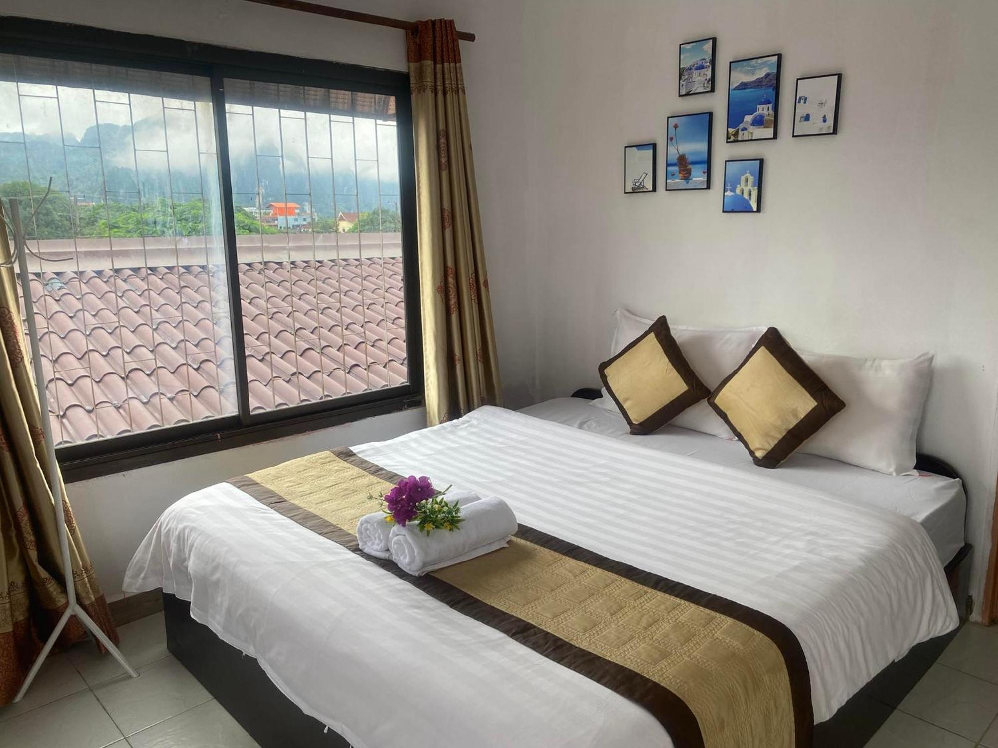 Vang Vieng Victory Hostel מראה חיצוני תמונה
