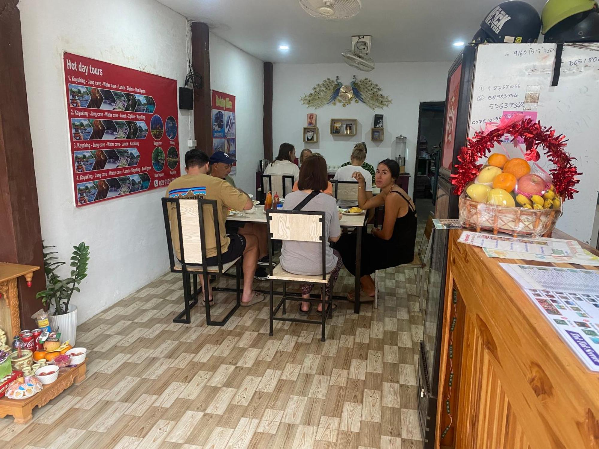 Vang Vieng Victory Hostel מראה חיצוני תמונה