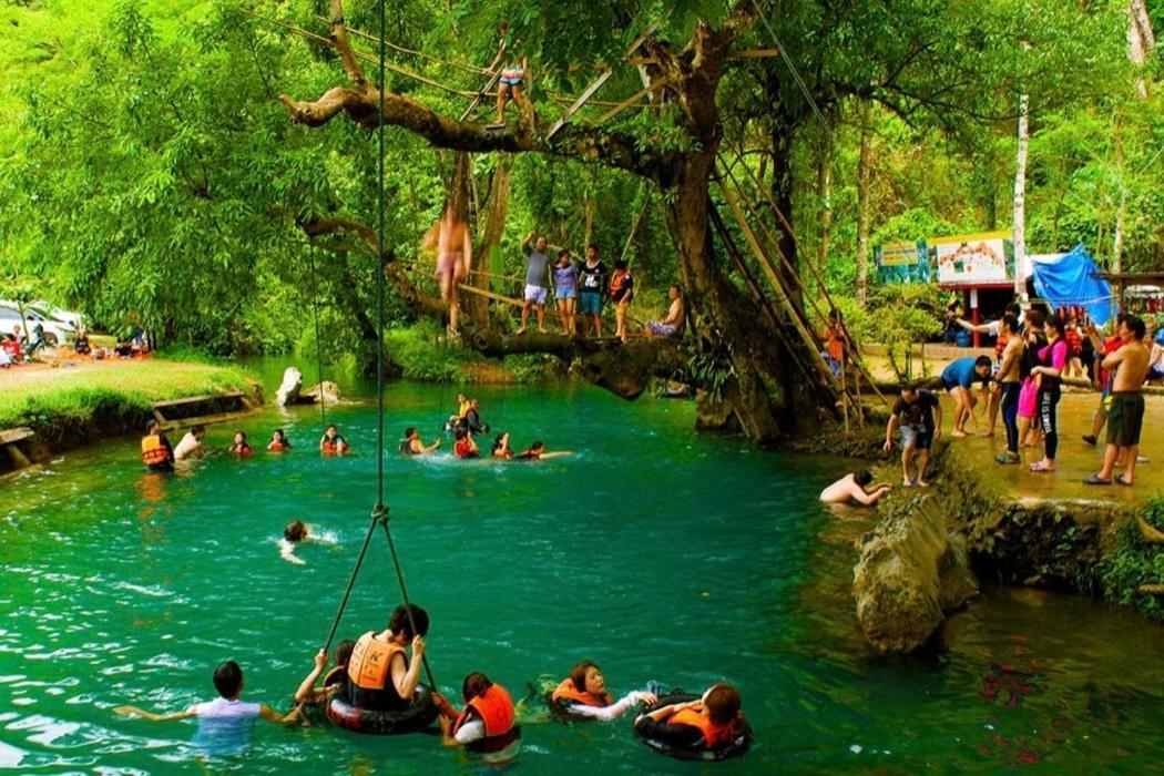 Vang Vieng Victory Hostel מראה חיצוני תמונה