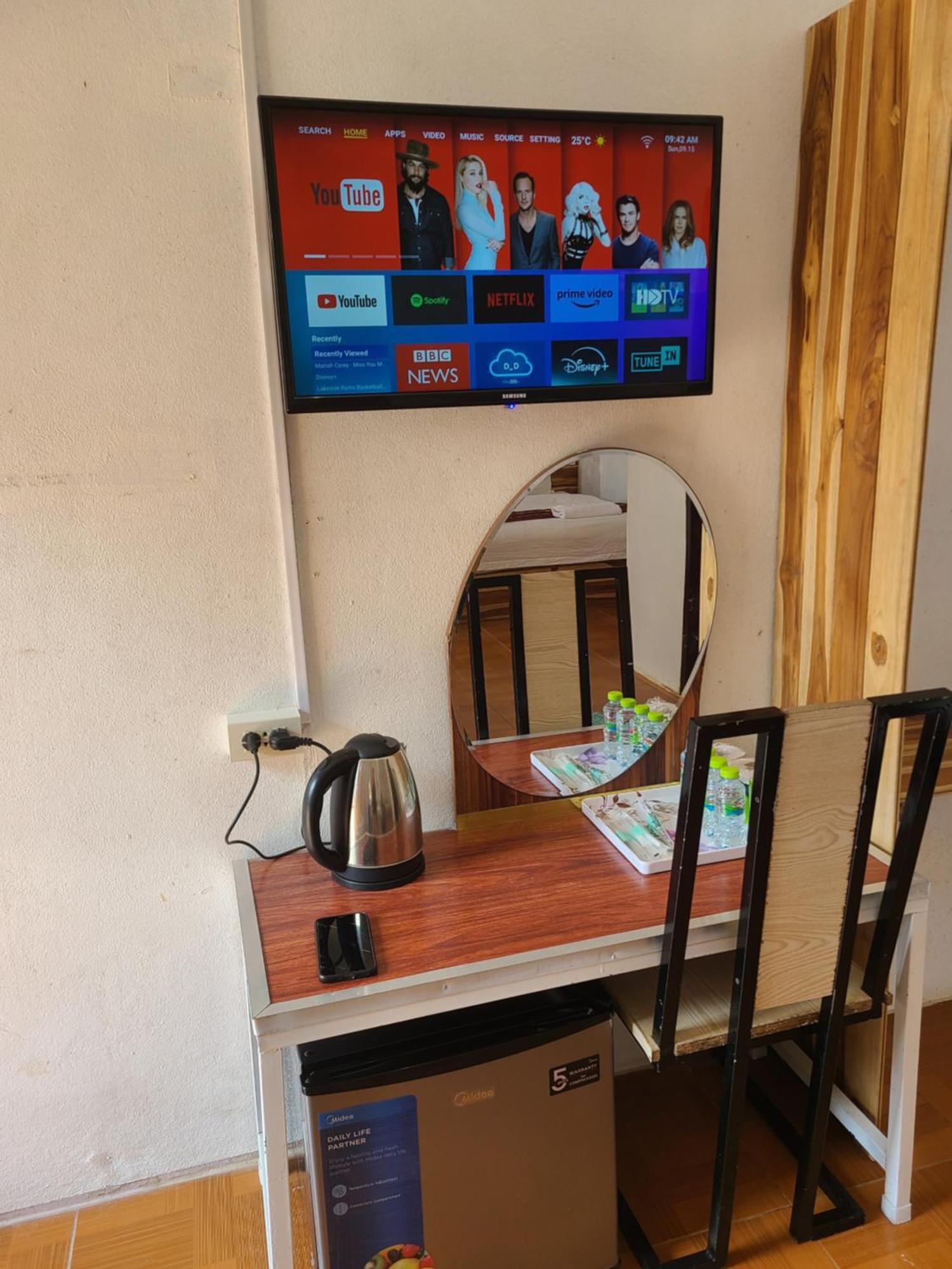Vang Vieng Victory Hostel מראה חיצוני תמונה